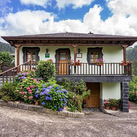 Вілла Maseda 1 Villayon Екстер'єр фото
